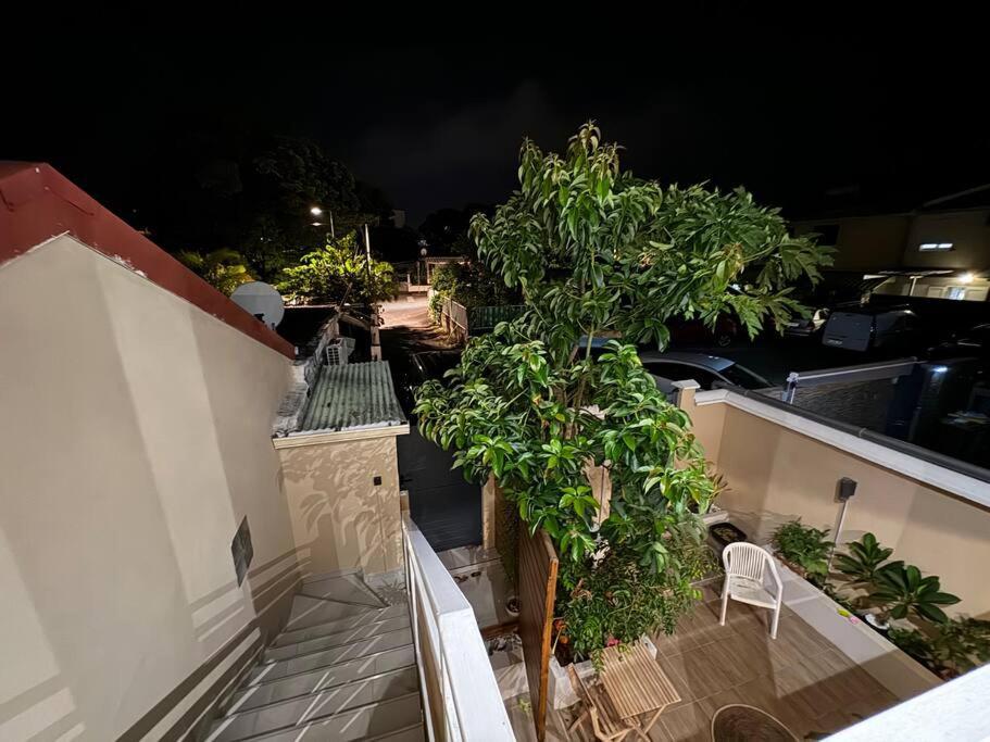 Grand Studio Charmant, Tout Equipe… Saint-Denis Bagian luar foto
